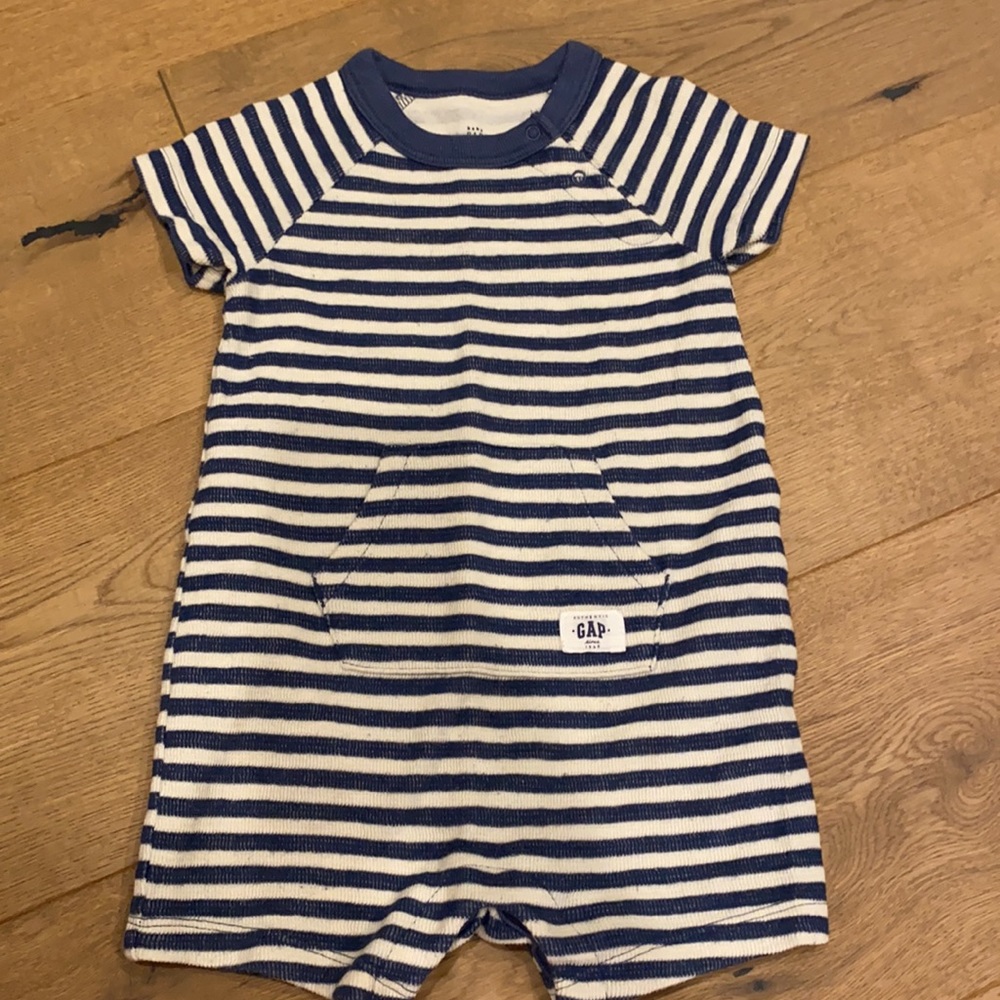 Assorted Summer Baby boy Rompers - Picture 2 of 4